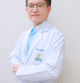 นพ.   ธนพล  ภูษณปัญญา