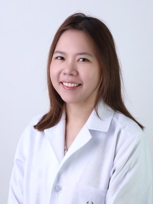 ทันตแพทย์หญิง   ศิรดา  รัตนจีนะ